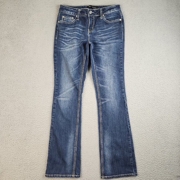 Love Nation Jeans Womens Size 4 Bootcut Embellished Fleur De Lis Pockets Denim - Picture 2 of 11
